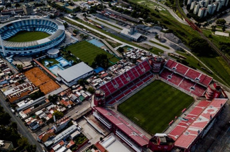 mejores páginas de citas Avellaneda