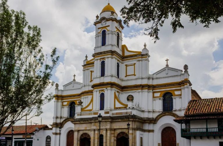 mejores páginas de citas Funza