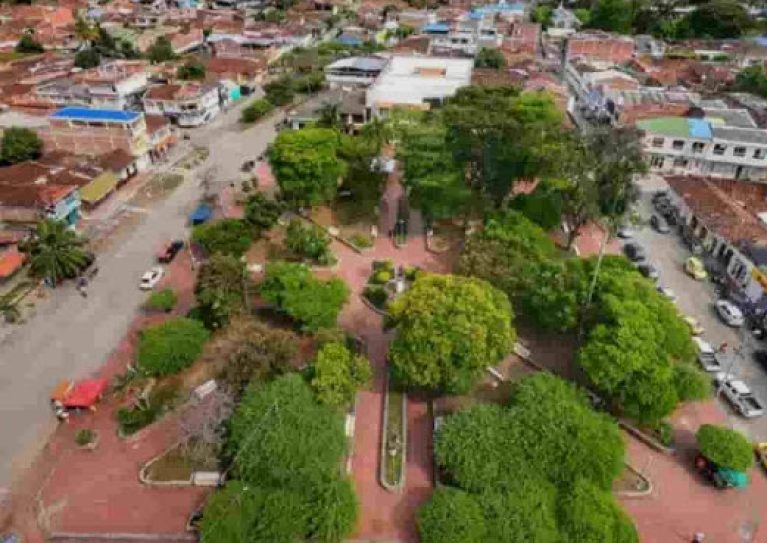 mejores páginas de citas Zarzal