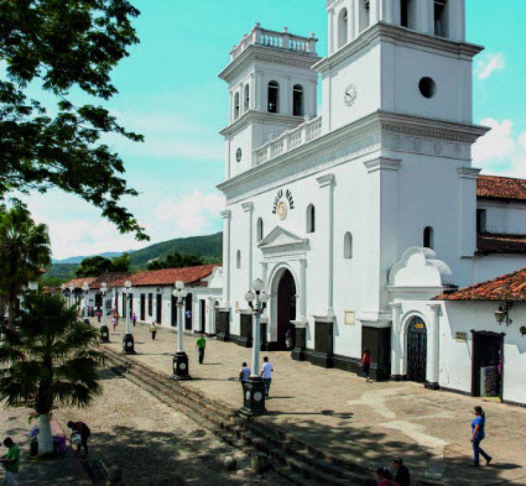 Páginas para ligar Girón